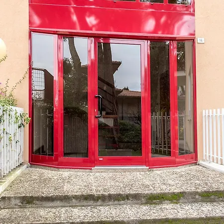 S288 - Sirolo, Ampio Trilocale In Zona 아파트 시롤로