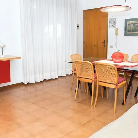 Apartamento S288 - Sirolo, Ampio Trilocale In Zona